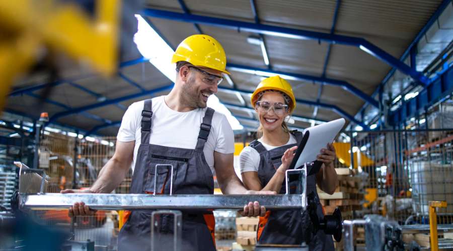 trabajo para mujeres en fábricas cerca de Chatsworth